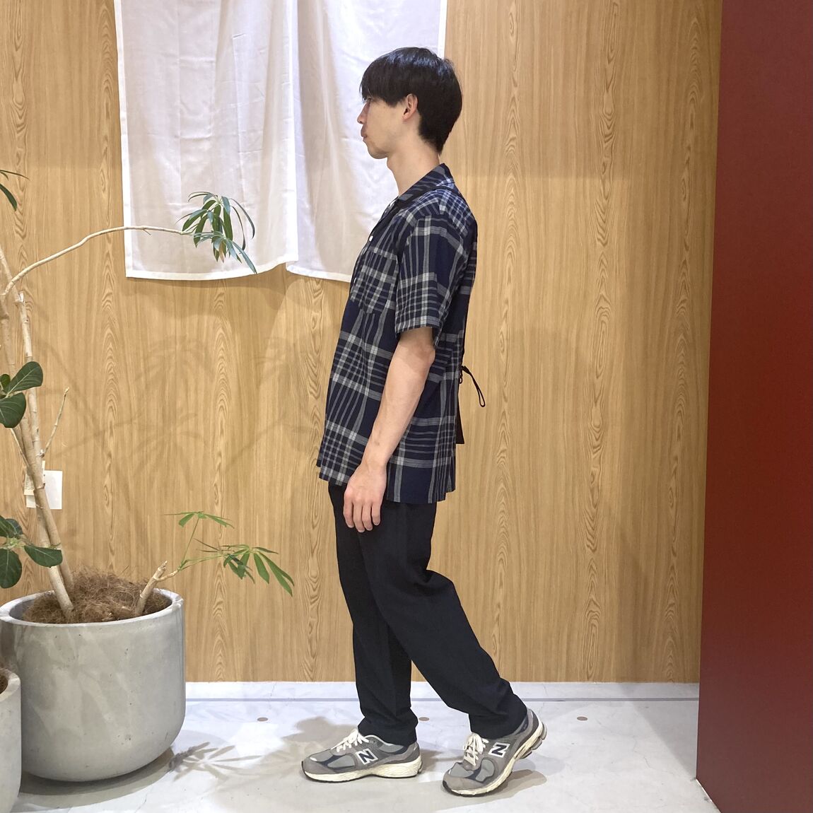 よこ