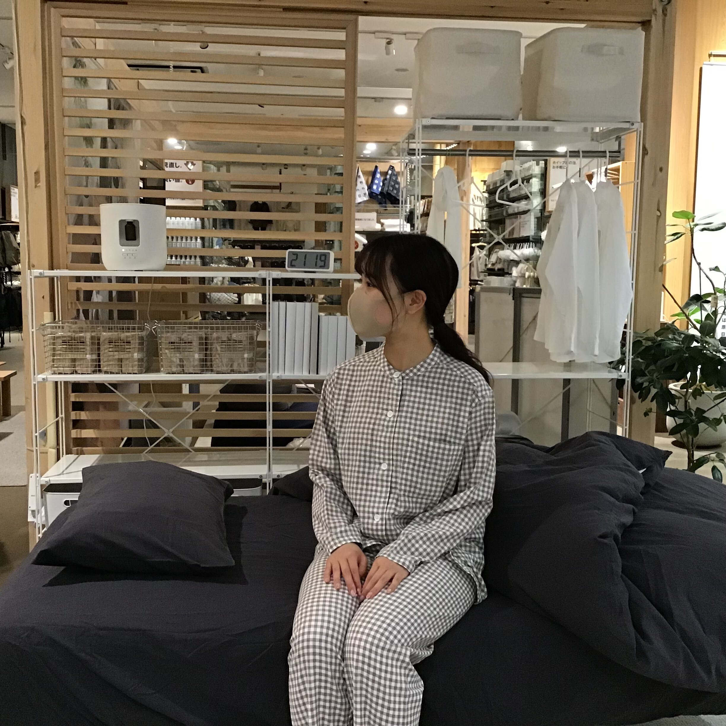 スタッフ着用