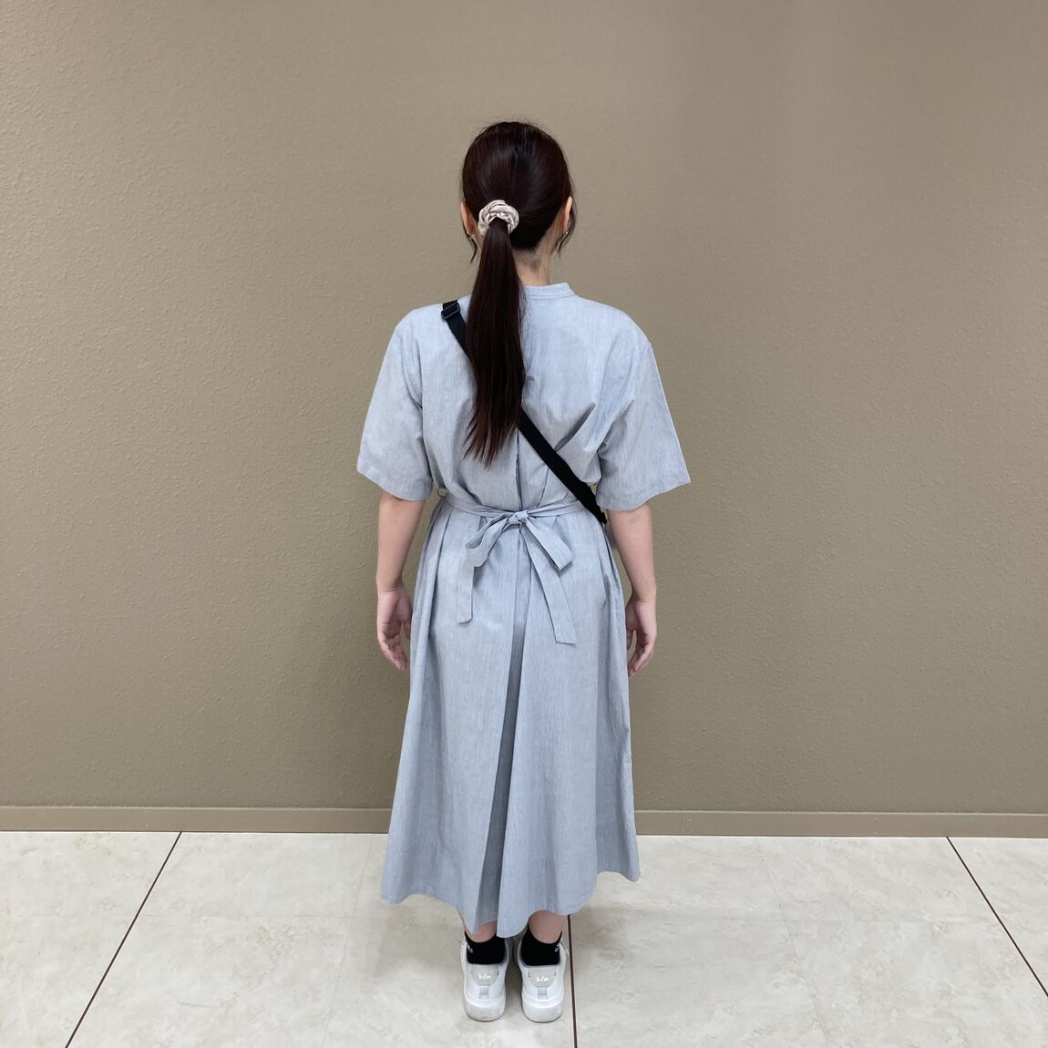後ろ