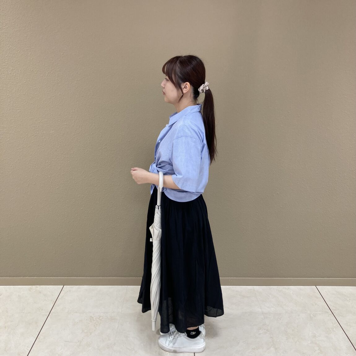 横