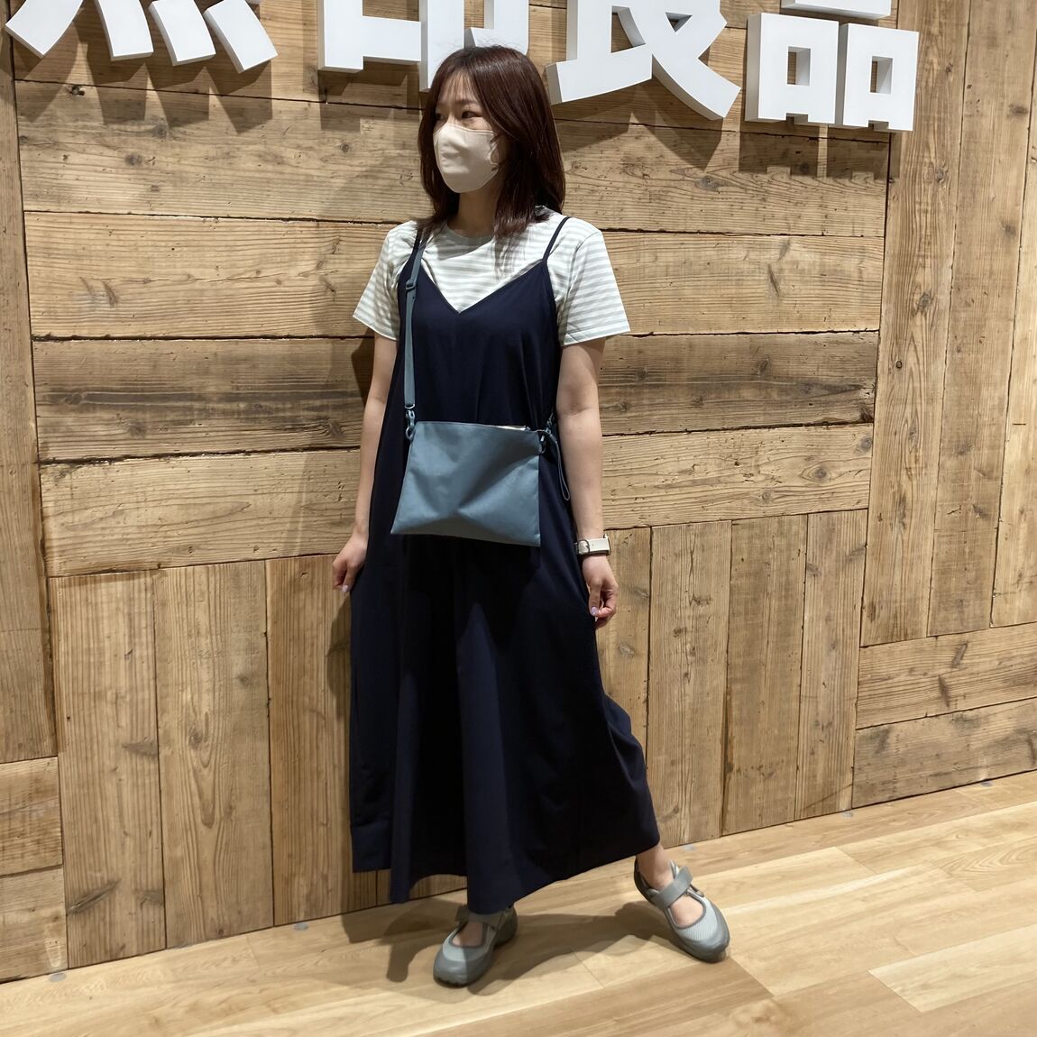 婦人スタッフコーデ