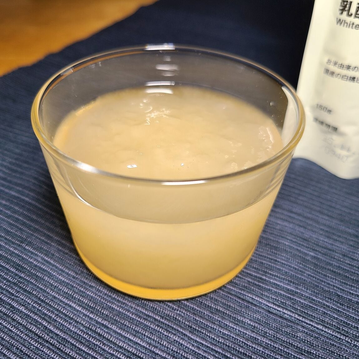 肌のことを考えてつくった白桃ゼリー