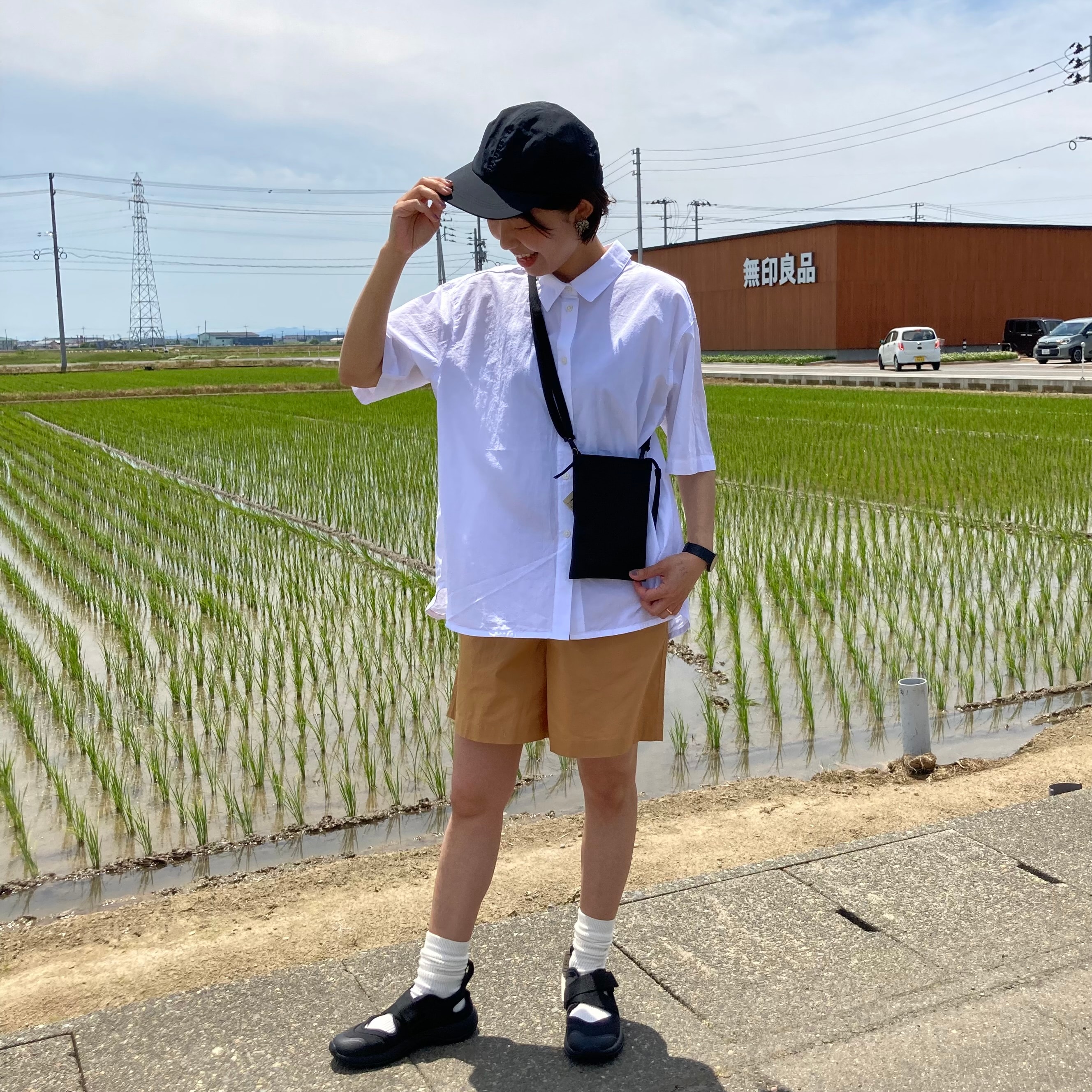【燕】スタッフスナップ