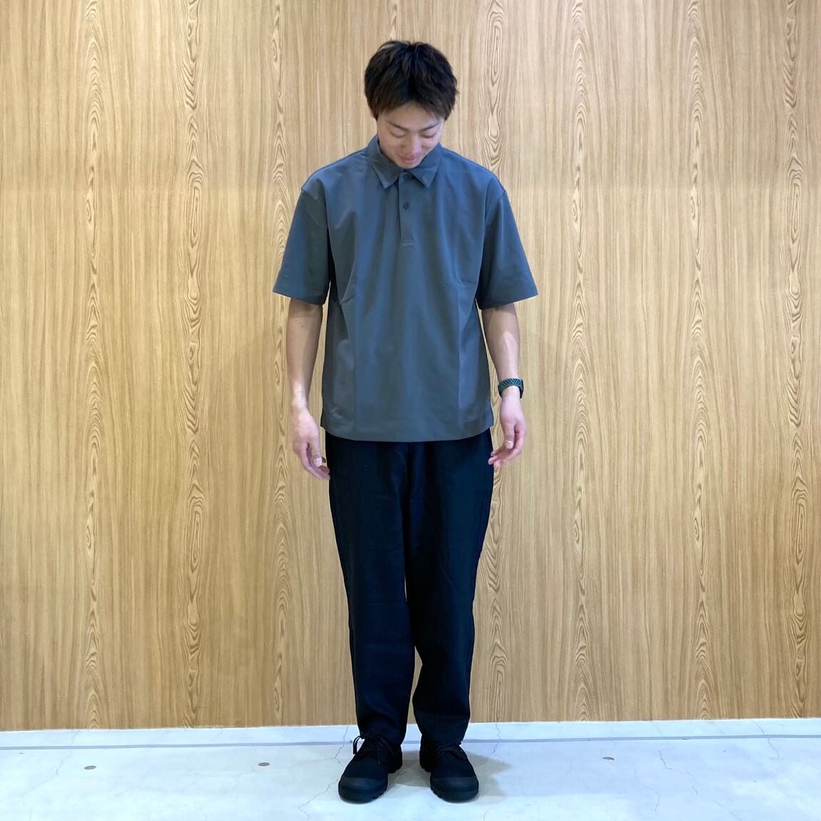 うつむき