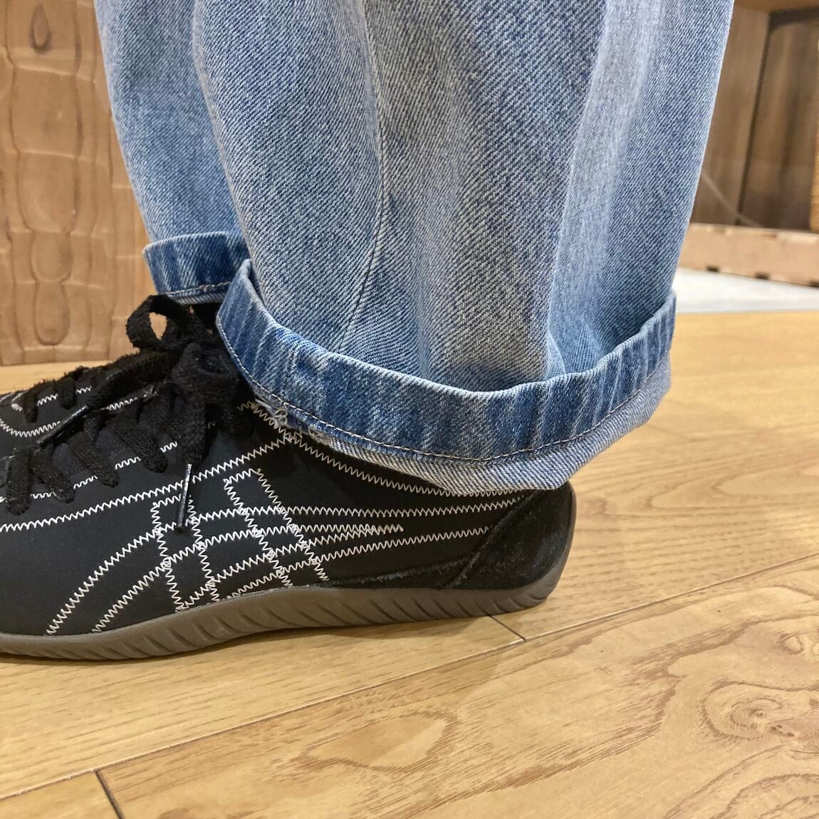 ズボン裾アップ