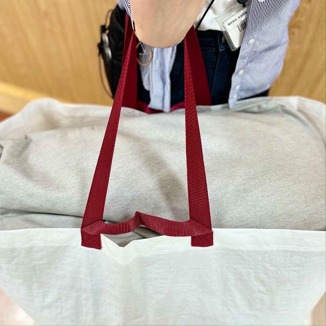 体にフィットするソファも入ります。