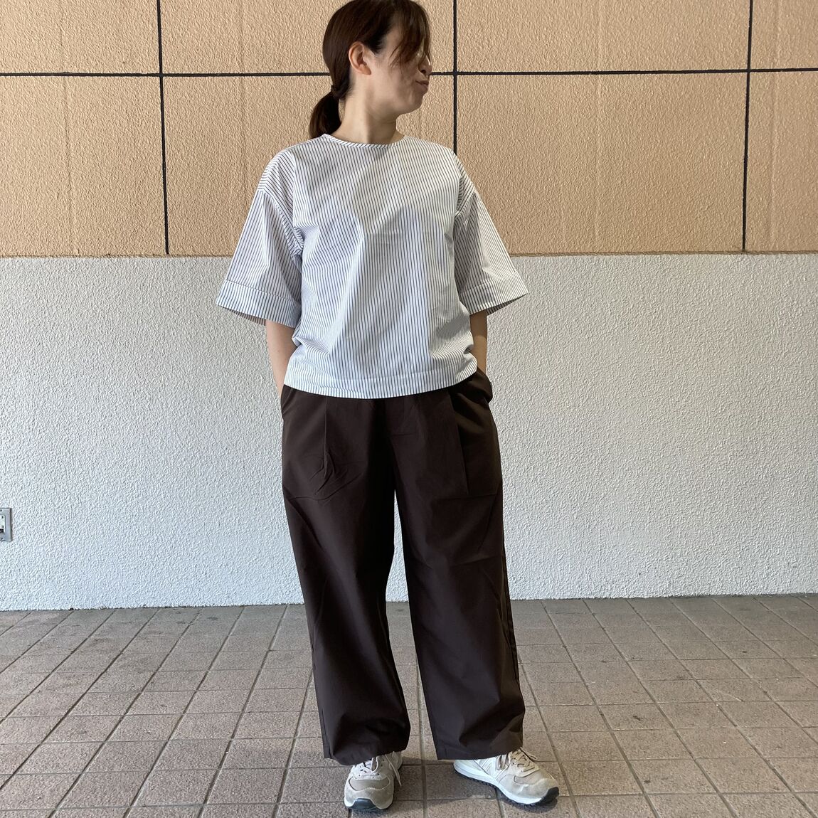 乾きやすいブロード五分袖ブラウス