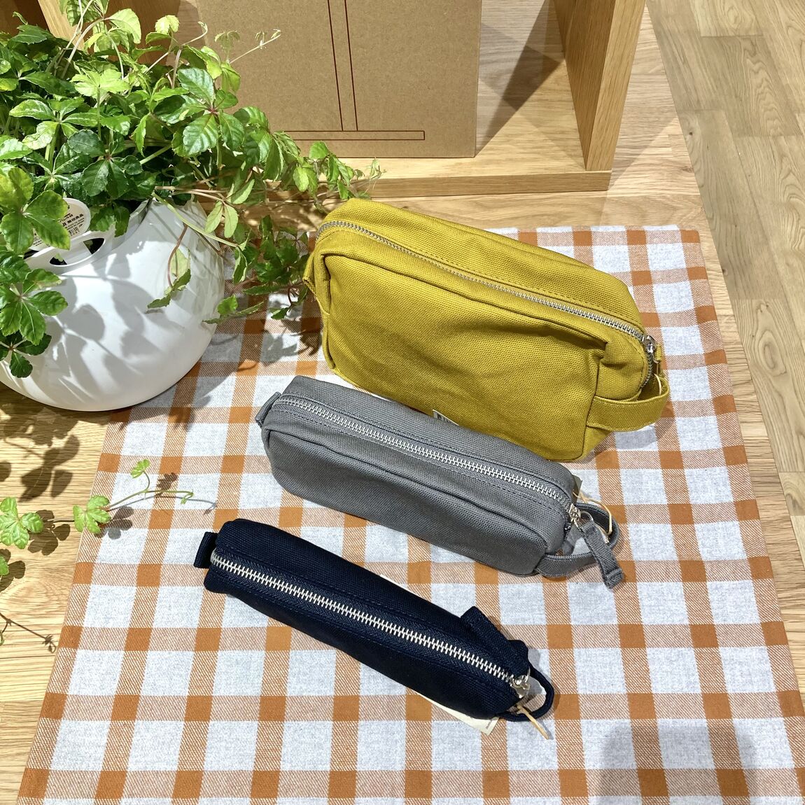 【つくばみらい】帆布で作ったケース_pxcV6j