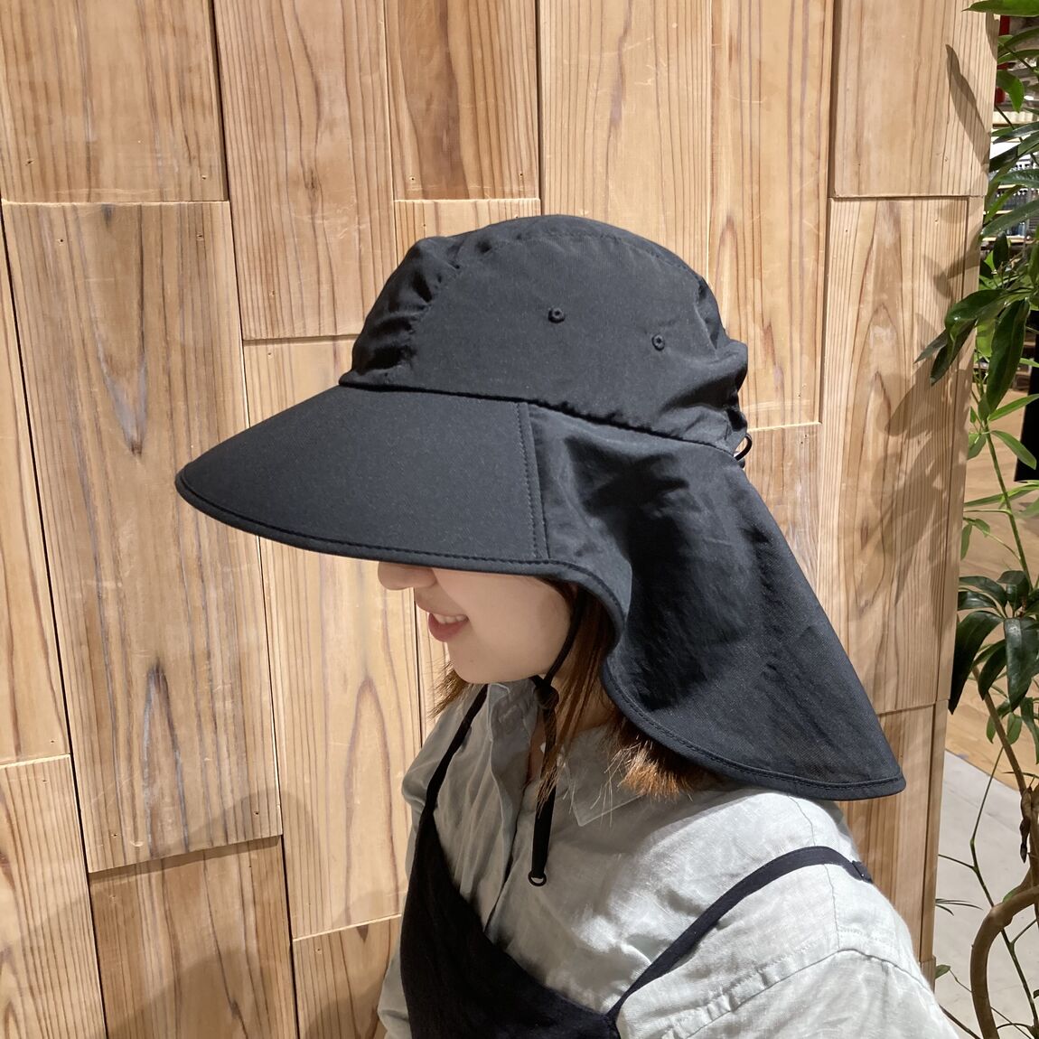 日除け付きハット
