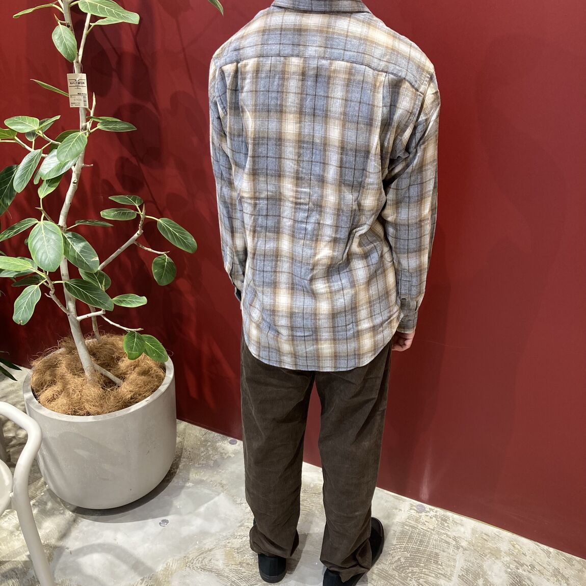 紳士服後ろ姿