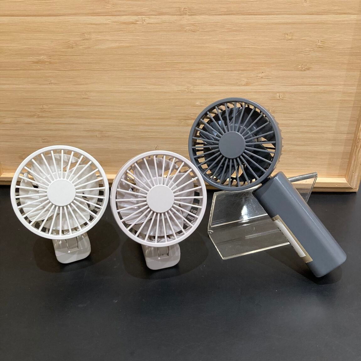 コンパクトハンディファン