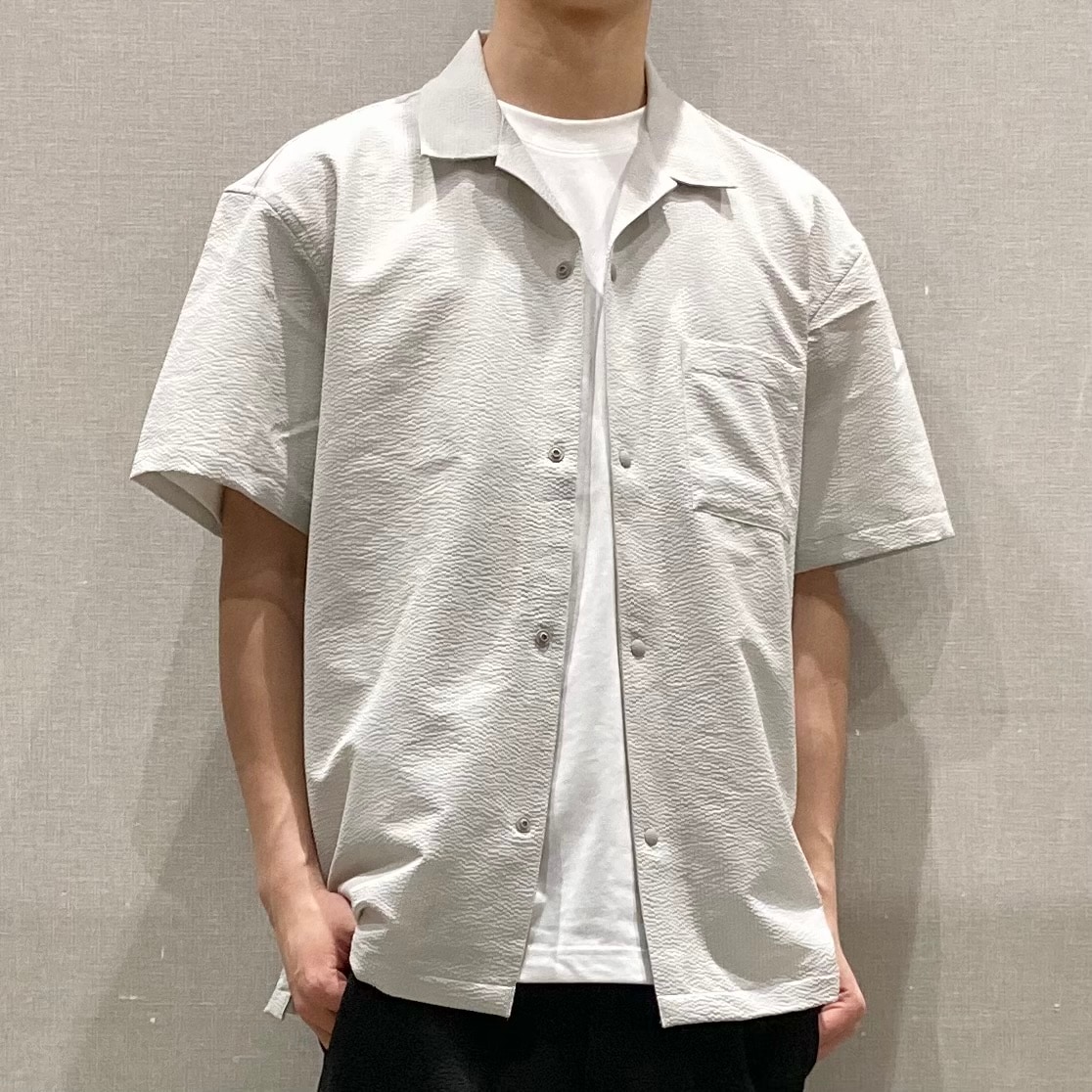 シャツ