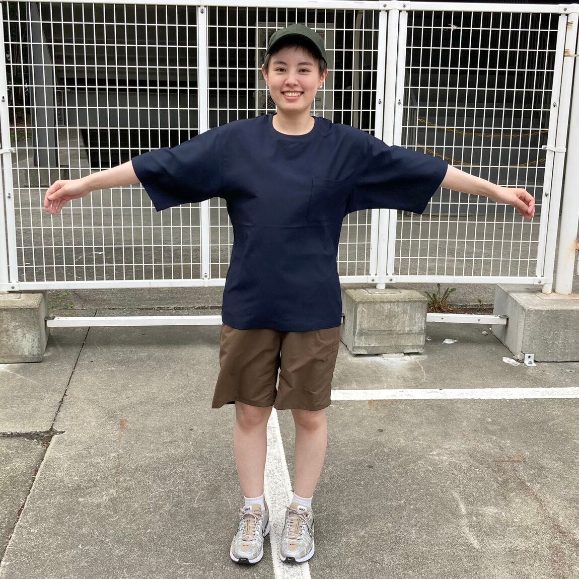 Tシャツ