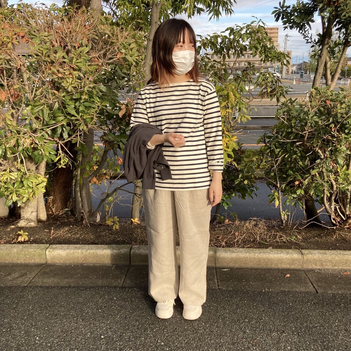 リネン洗いざらしイージーパンツ