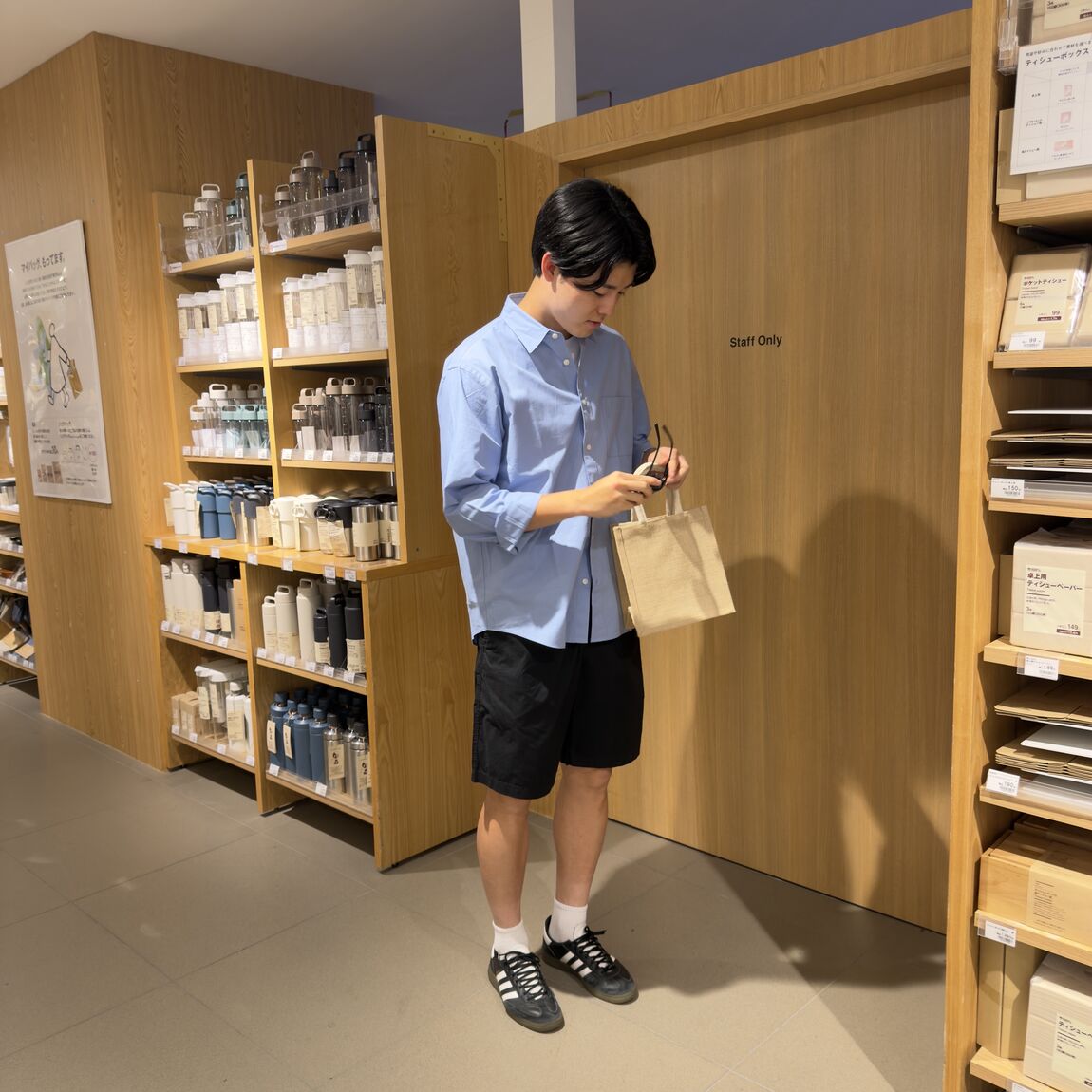 スタッフスナップ③