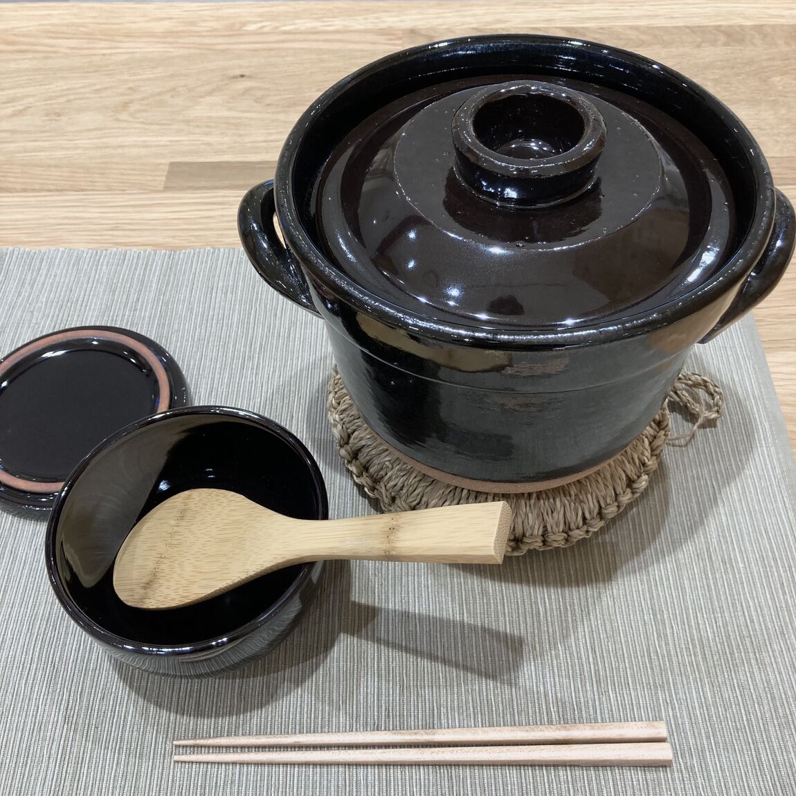 ご飯鍋とおひつ