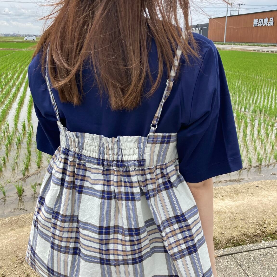 【燕】マドラスチェックキャミ後ろアップ