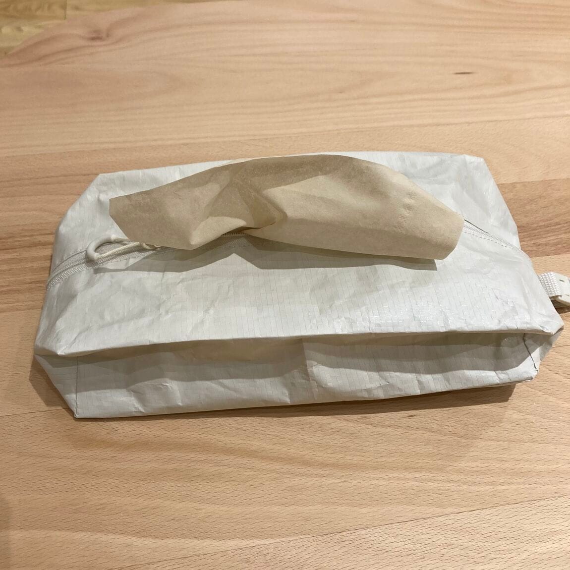 自立するティッシュ
