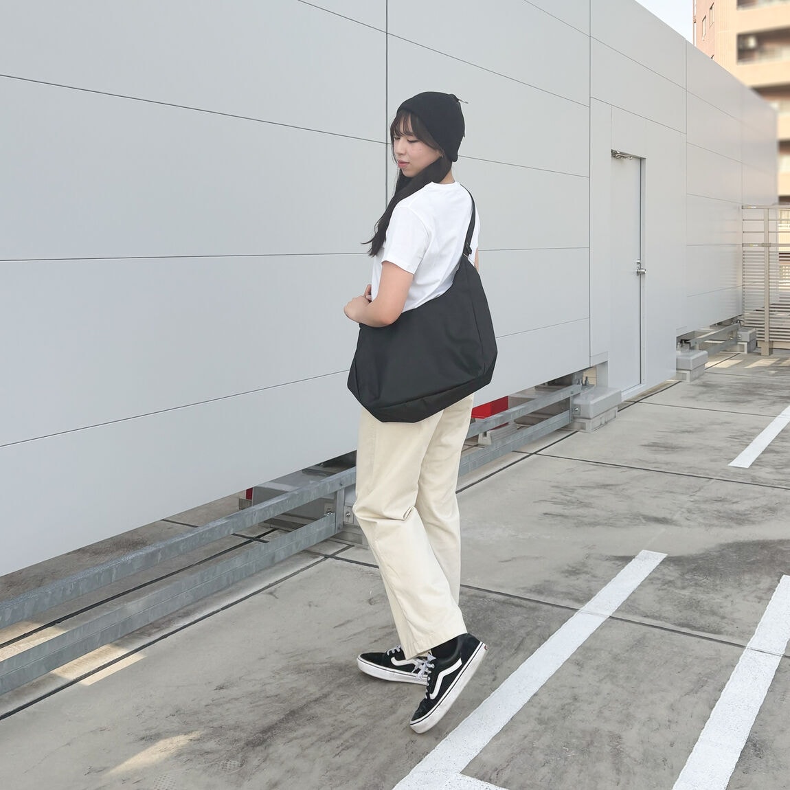後ろ姿