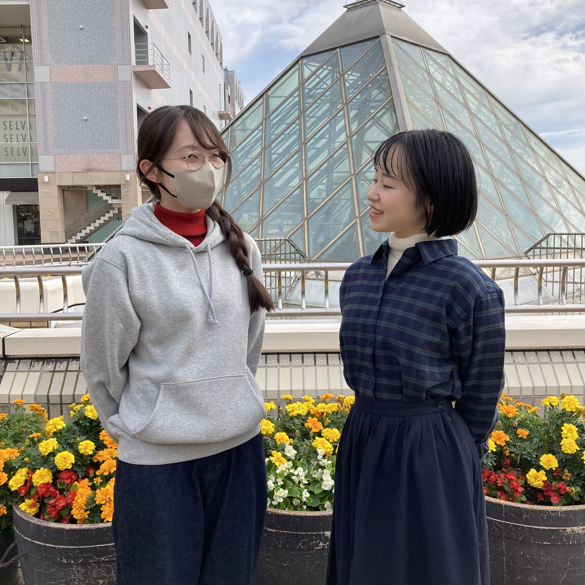 リブタートルネックセーター