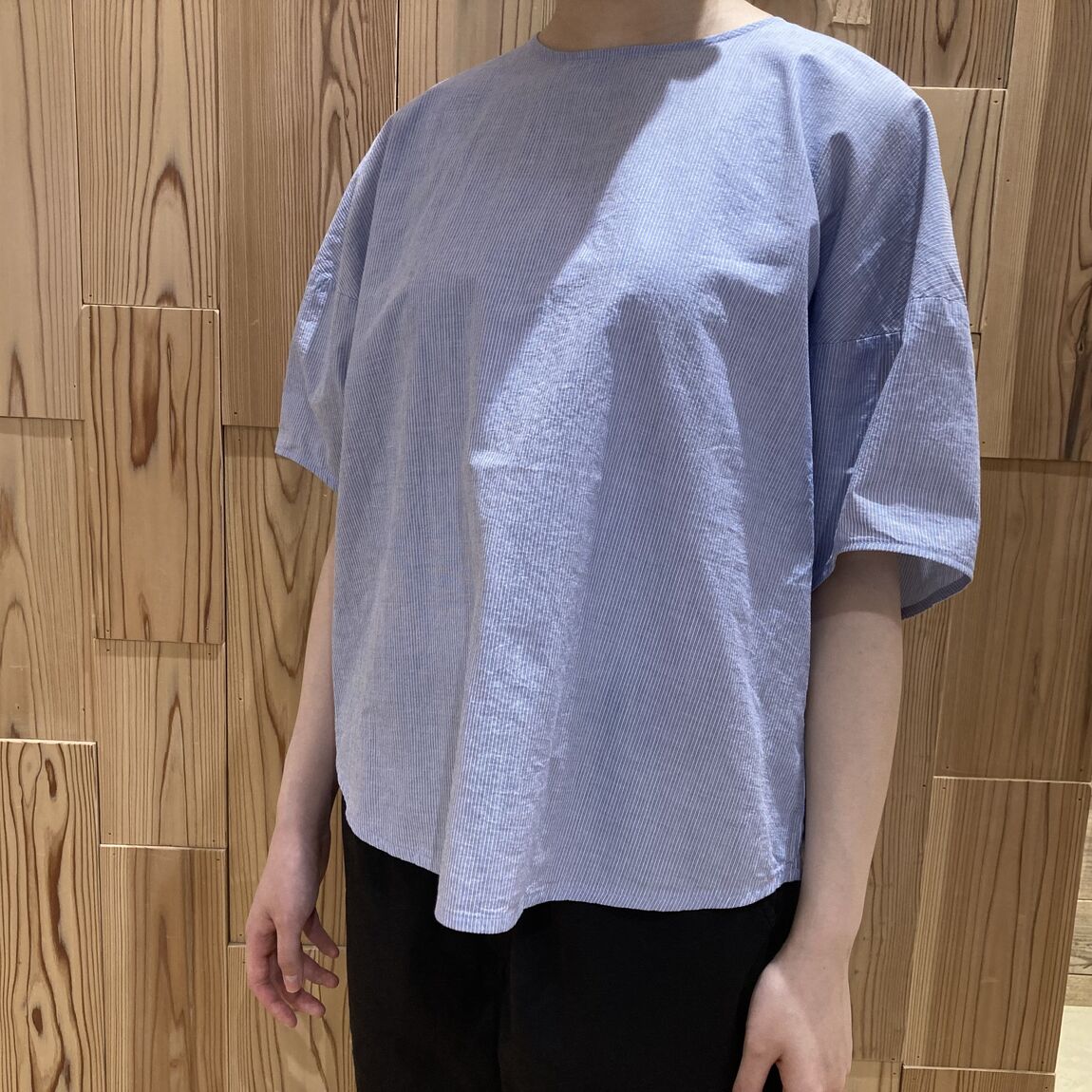 涼感シリーズのブラウスの紹介