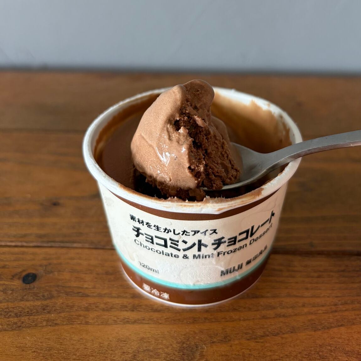 チョコ