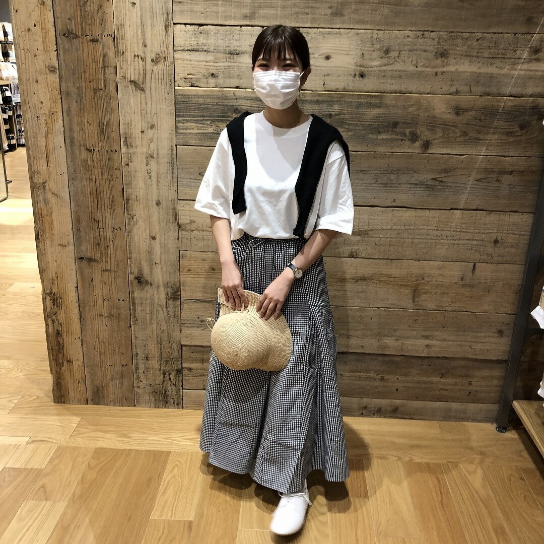 白　全身