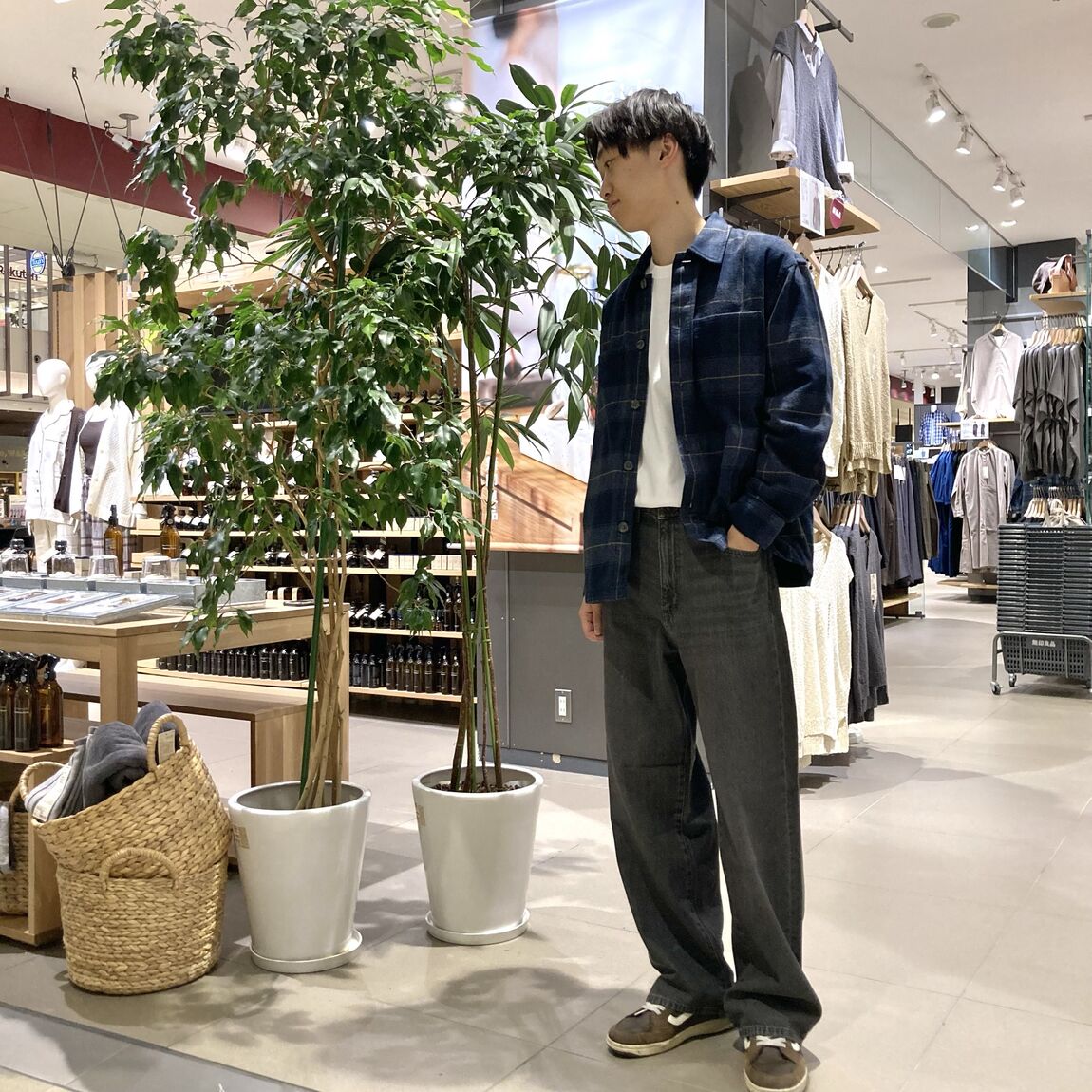 【プライムツリー赤池】身長176cm_s3AYQB