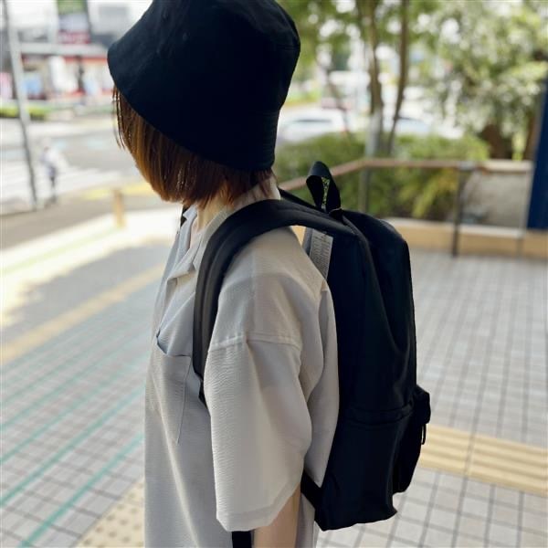 リュック８