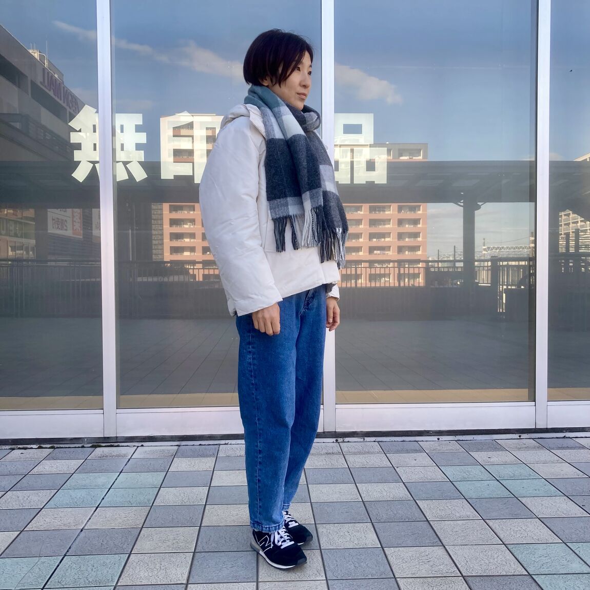 045530_20251126_01_02