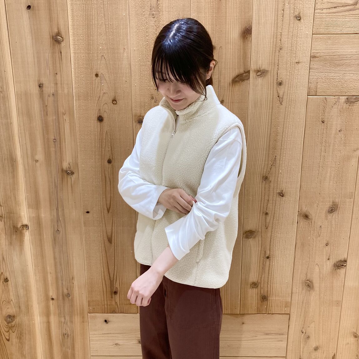 ２