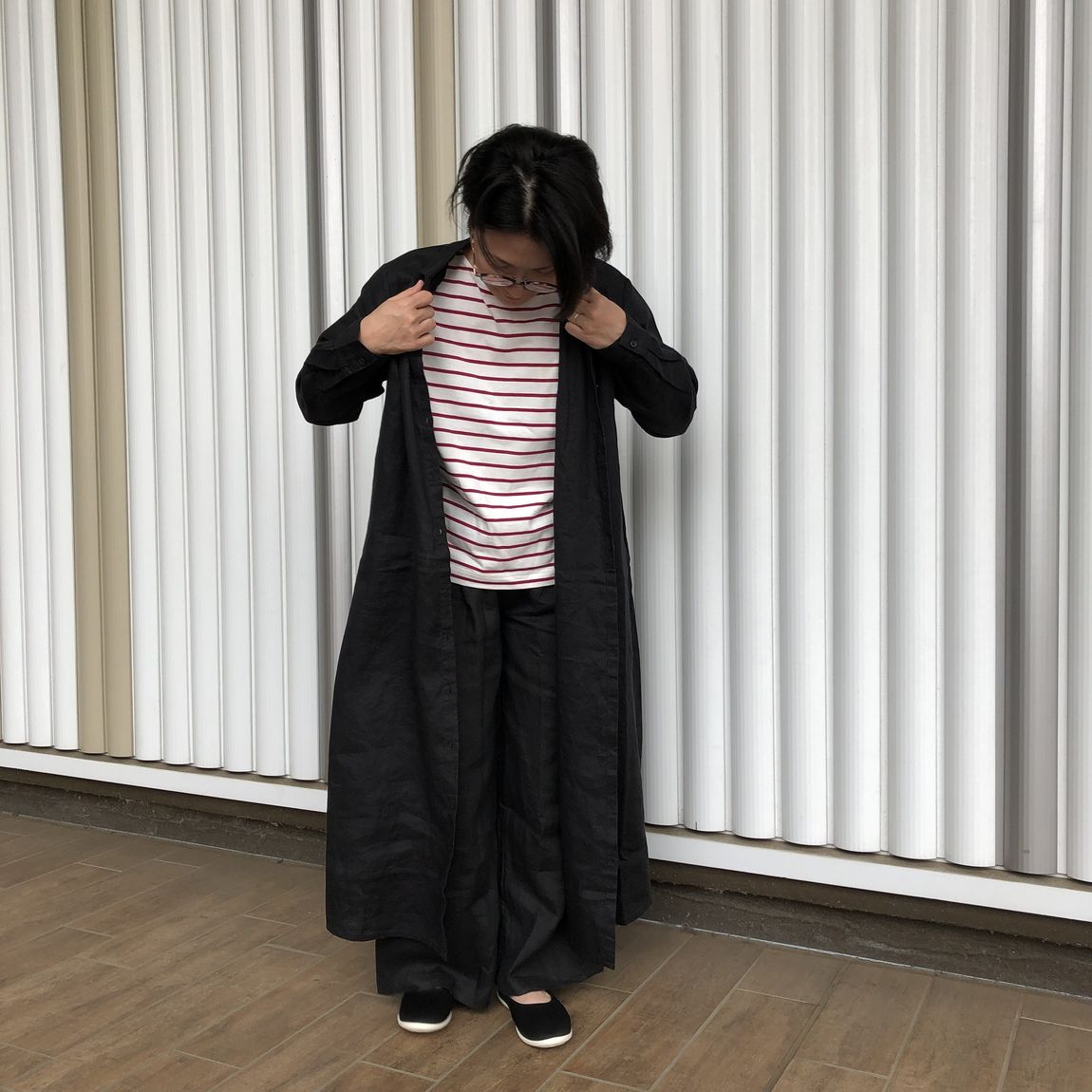 ４
