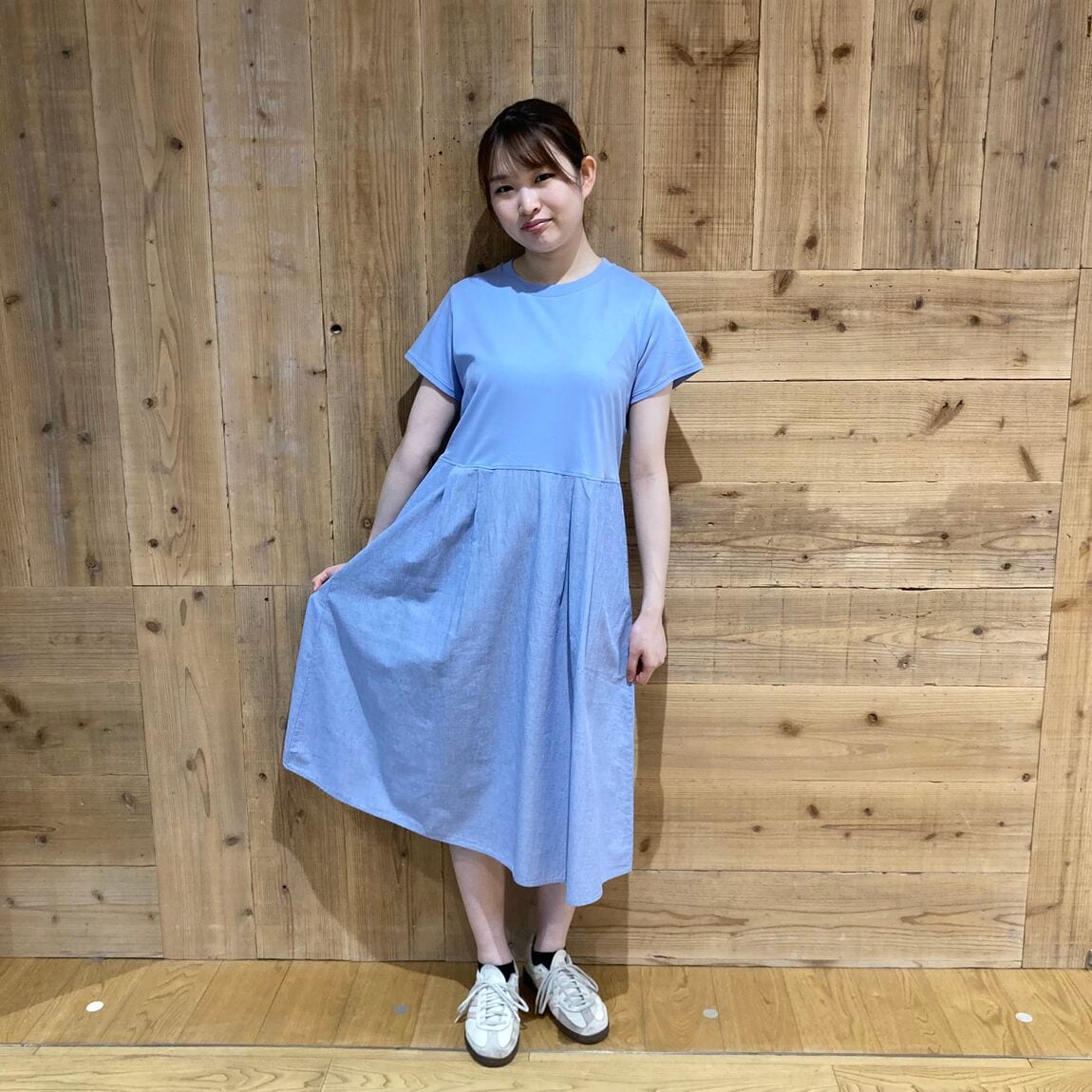 半袖ワンピースの紹介