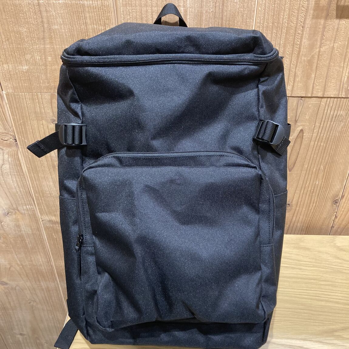 上から開くリュックサック