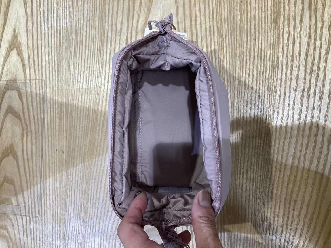 【イオンモール大和】新商品｜撥水再生ナイロンのポーチ_3gJo9t