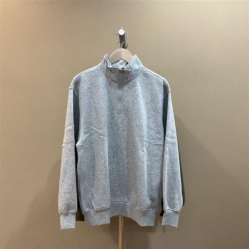 ハーフジップ