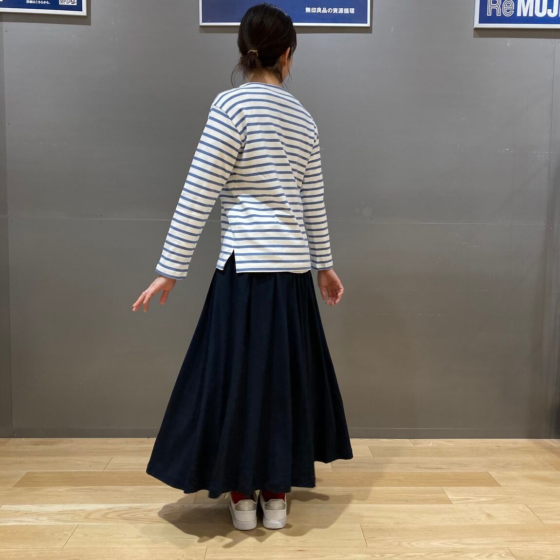 婦人なめらか天竺編みクルーネック長袖プルオーバー