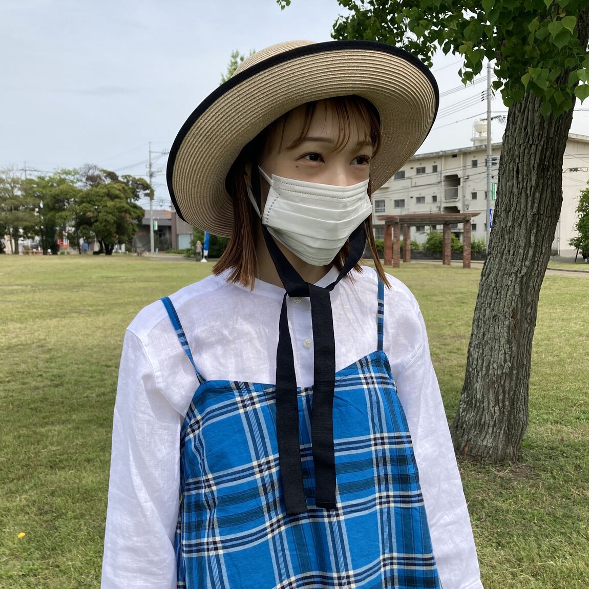 帽子をかぶったスタッフ