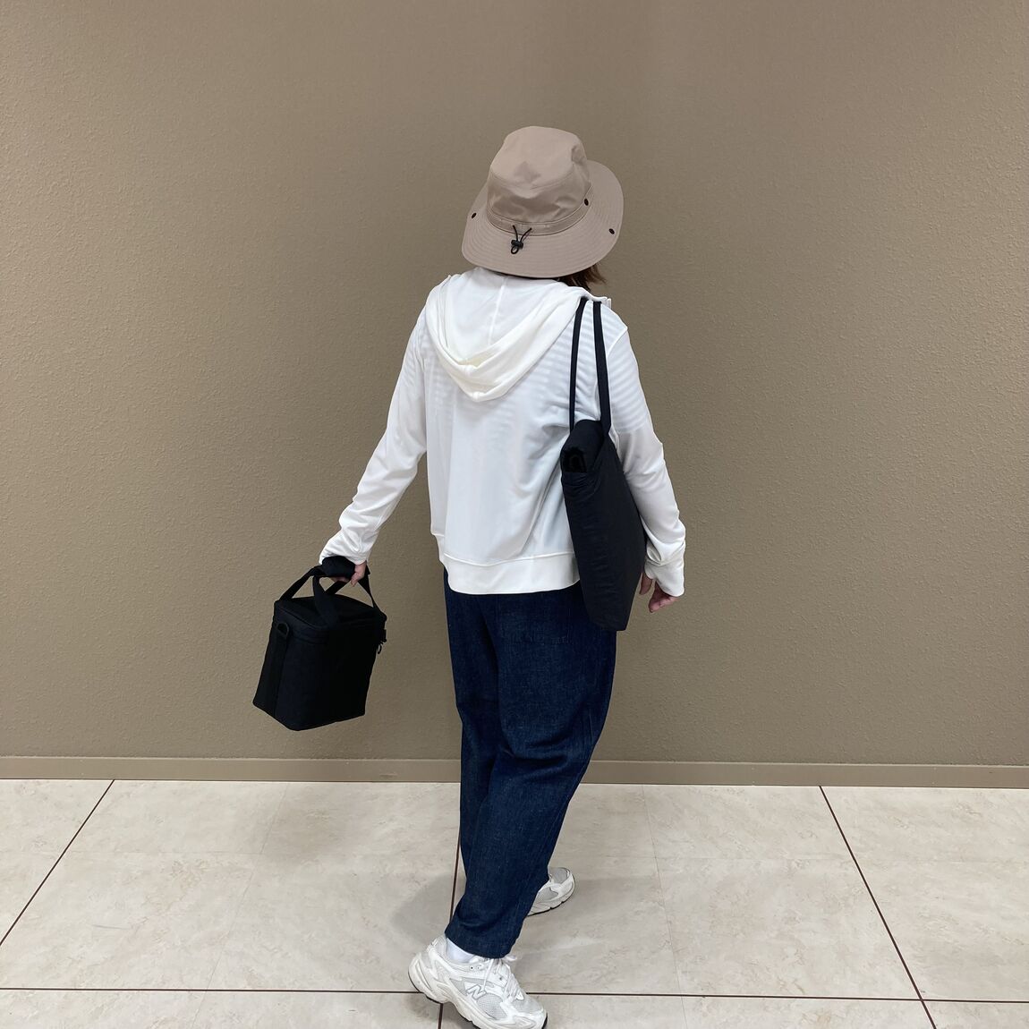 046930_250816_01_02