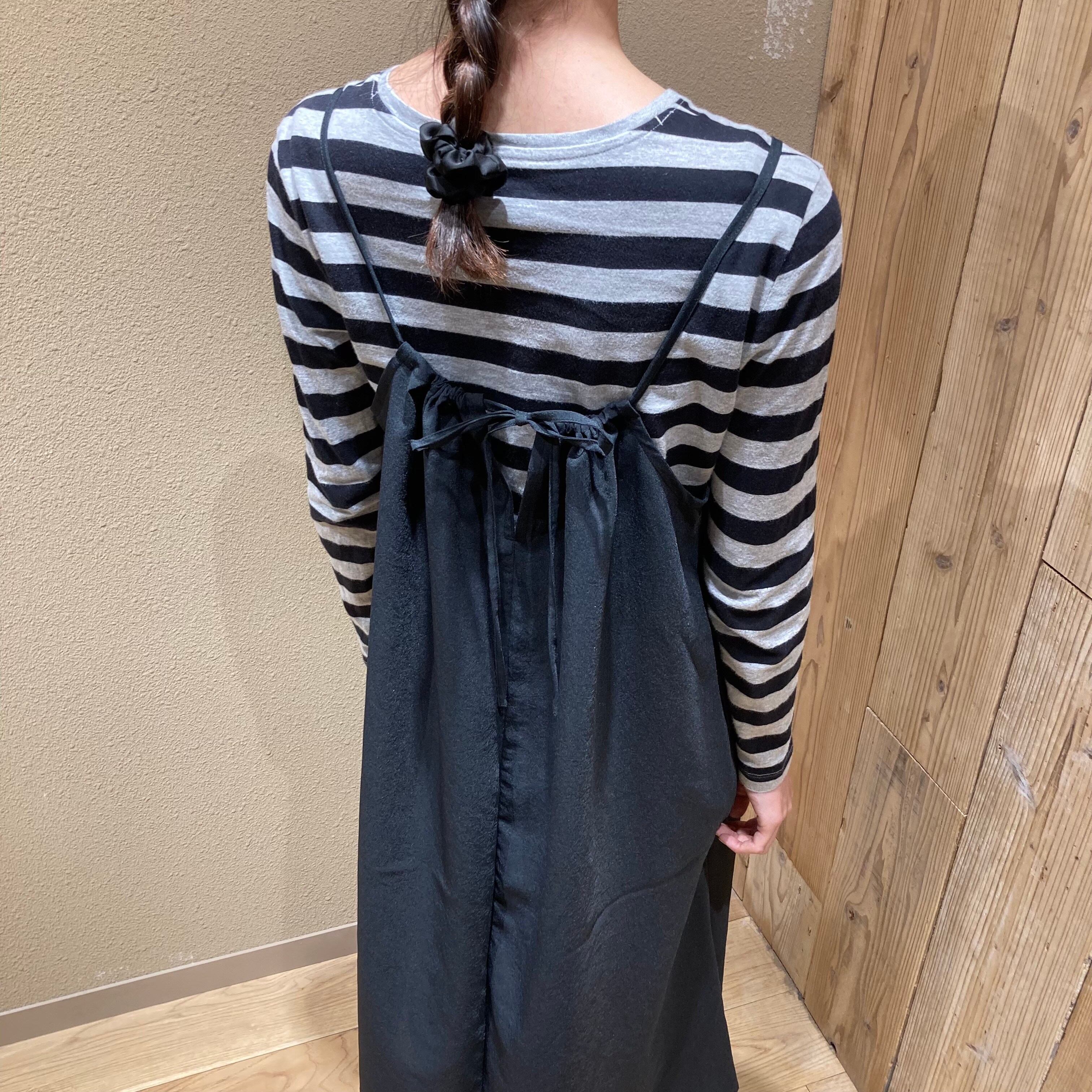 045489_風を通す婦人