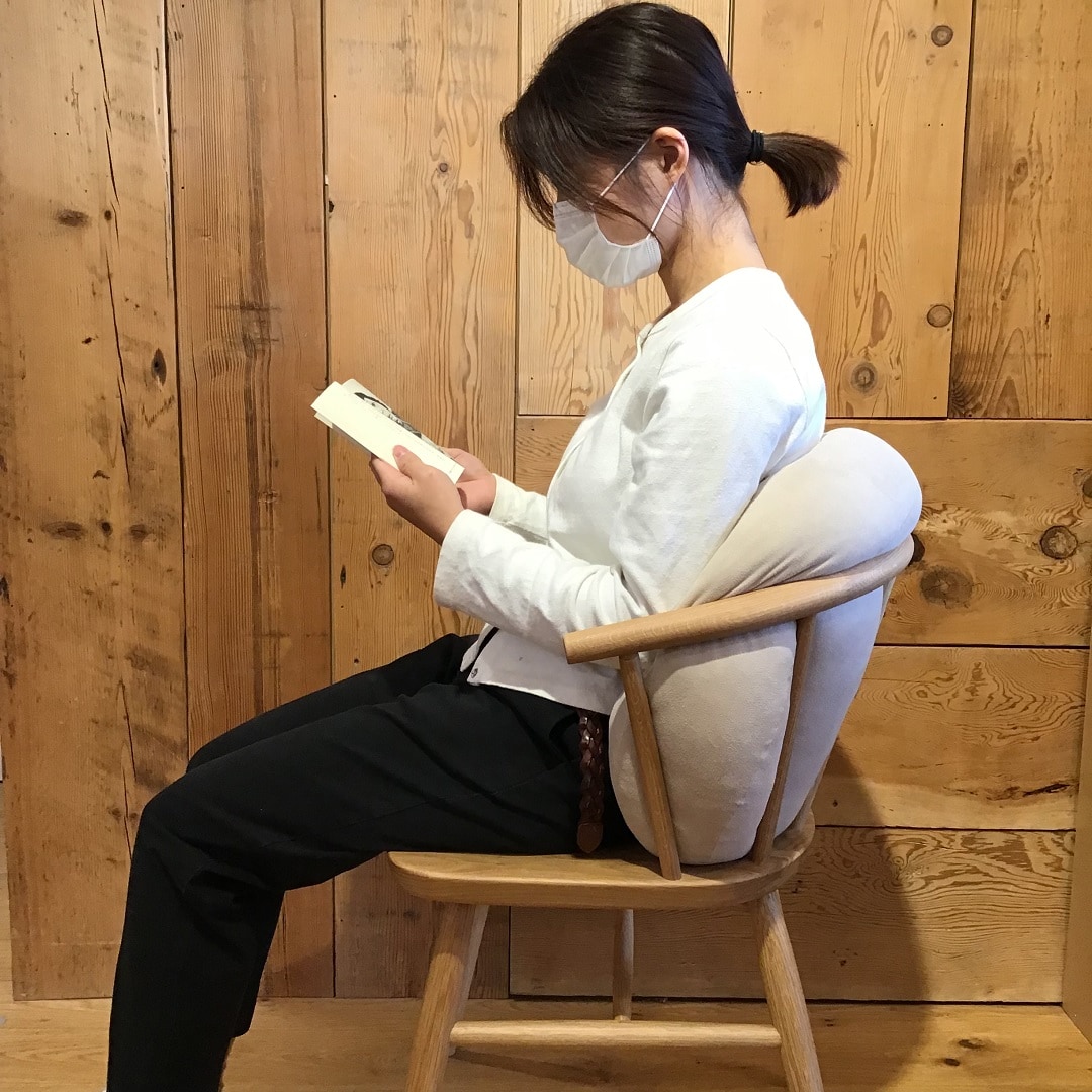 マルチクッション背当て