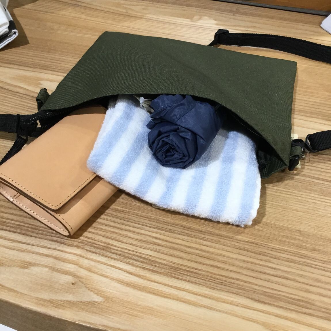 サコッシュ仕様例