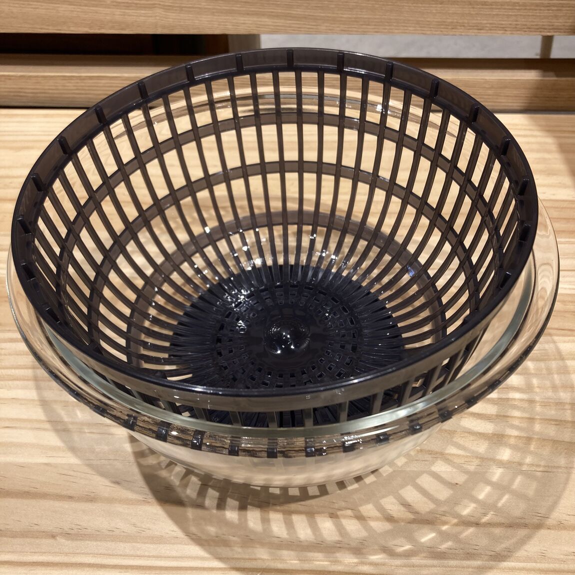 【中津川】プッシュ式　サラダスピナーのご紹介_2LmmIA