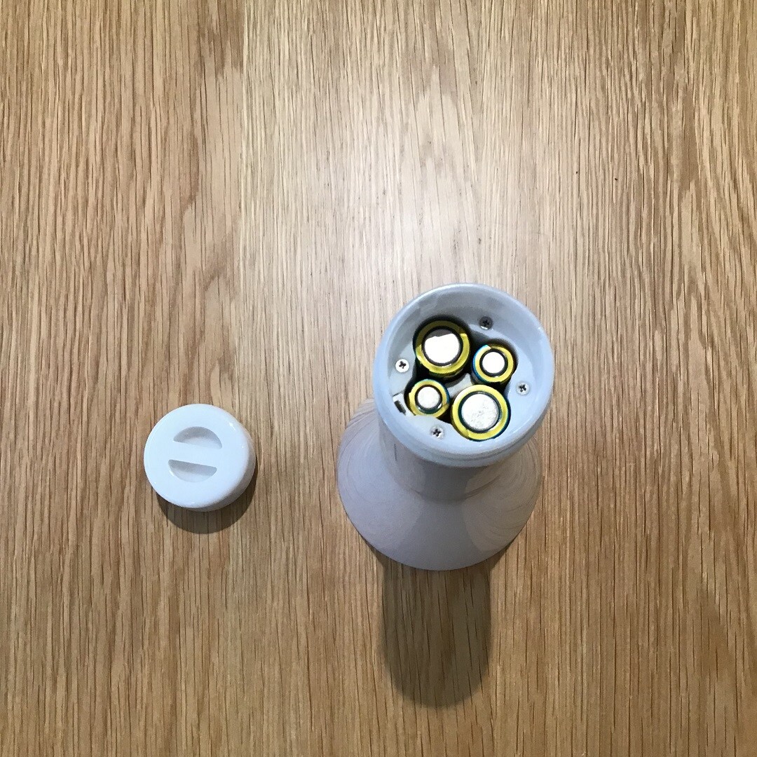 電池4個入口