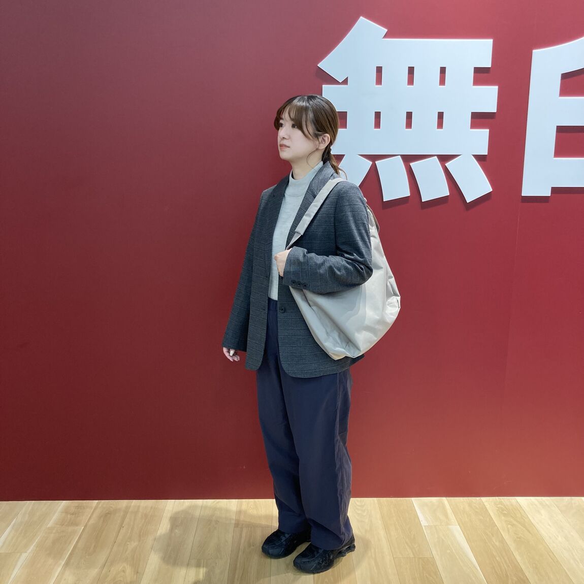 スタッフスナップ　カバンと合わせた