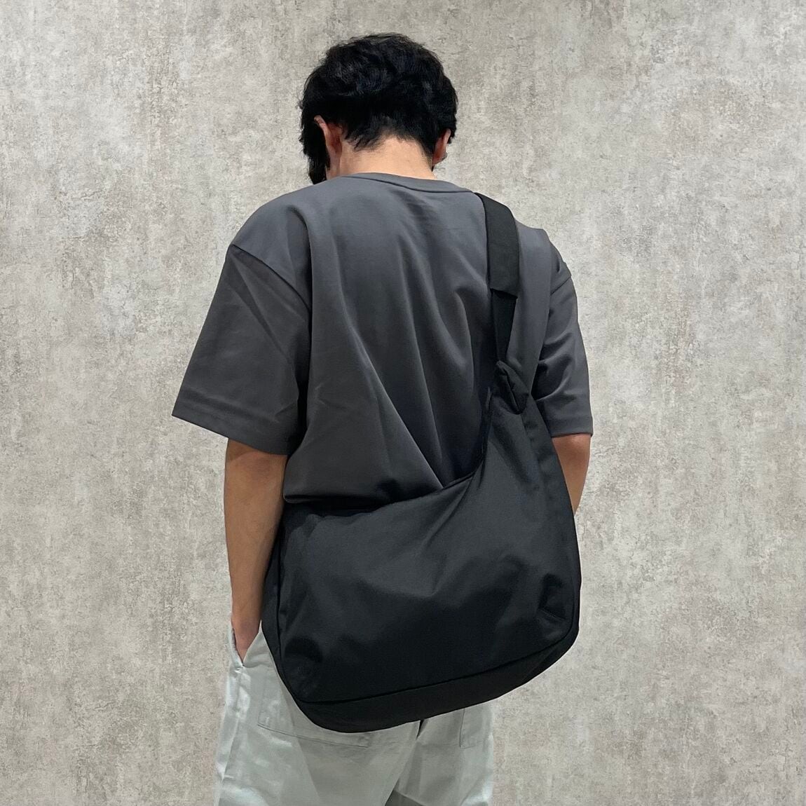 後ろ向き