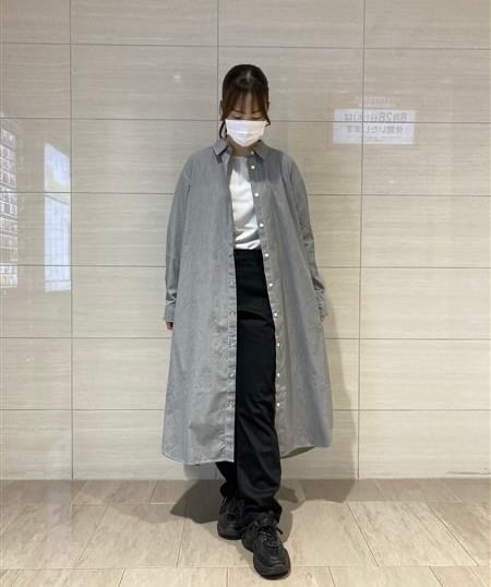シャツワンピース
