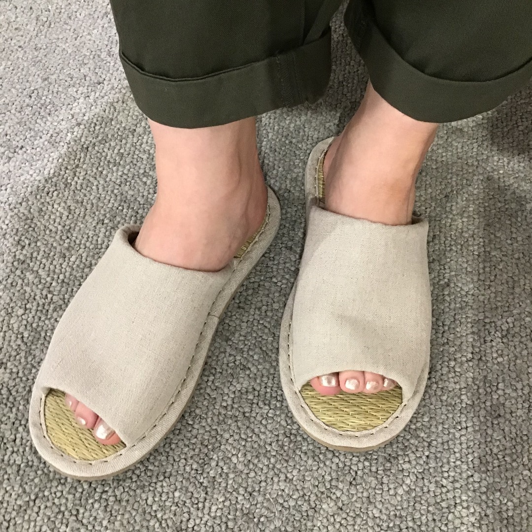 スリッパ