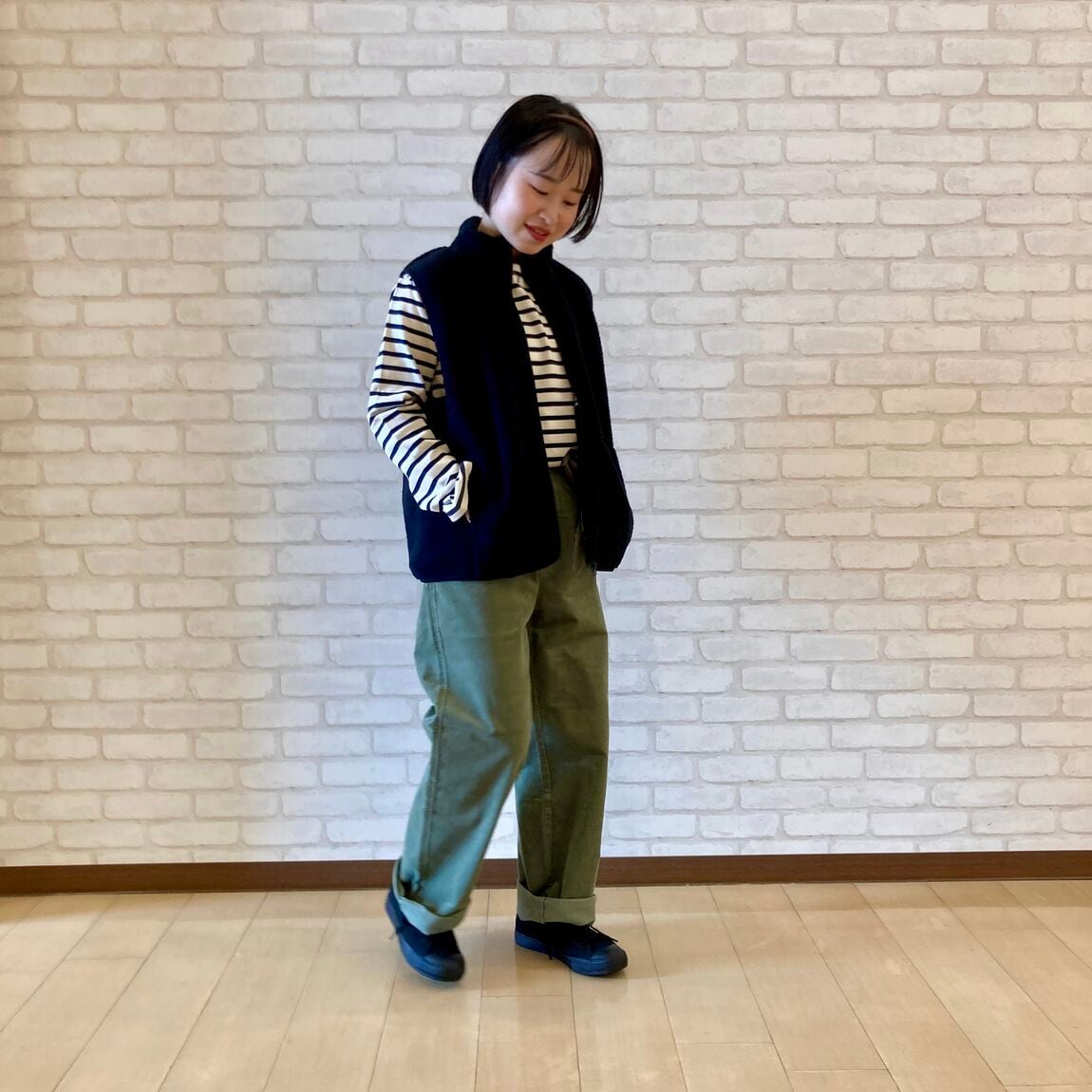 コーデュロイストレートパンツ