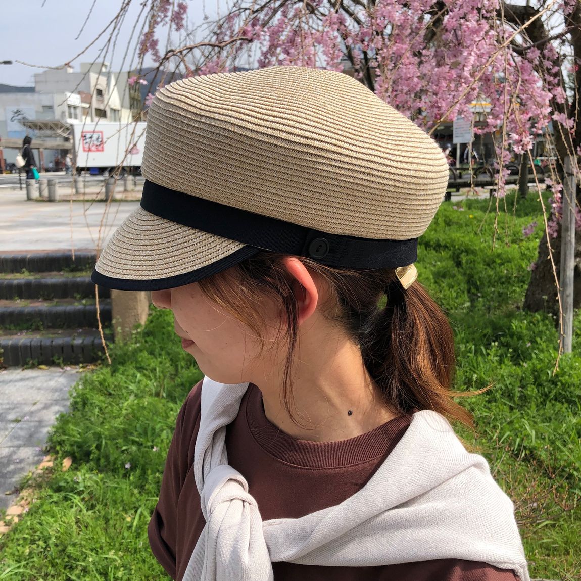キャスケット横顔